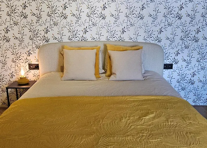 Ferme La Joye Bed & Breakfast 4*